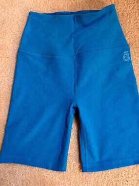 Tavi Blue High Rise Biker Shorts Size S NWOT